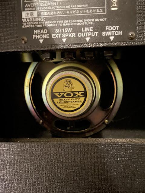 Vox Pathfinder 15R back panel