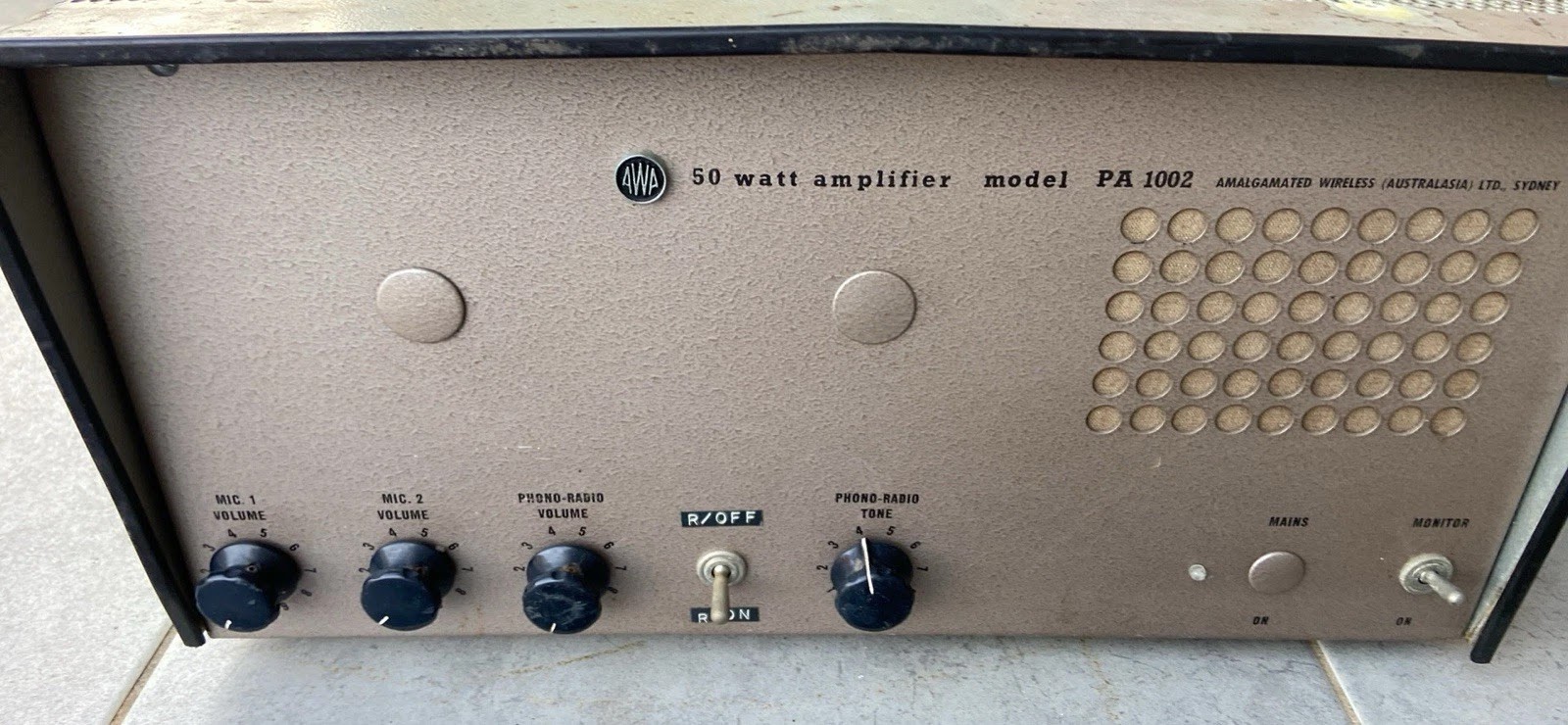 AWA PA1002 front 2d65470e7bd7