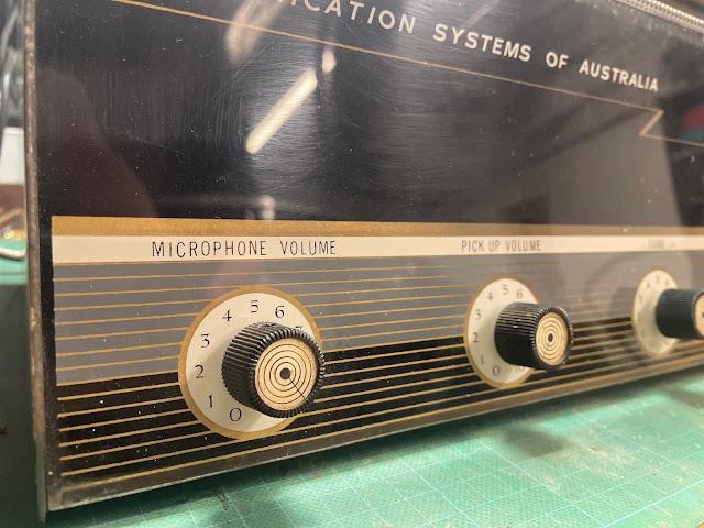 COMMUNICATIONS SYSTEMS AUSTRALIA 35 vintage valve PA amplifier goldentone