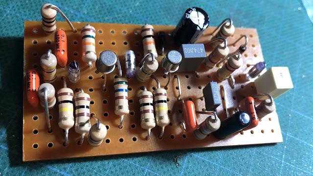 Yellow hybrid tone bender build photo Yellow hybrid tone bender build photo