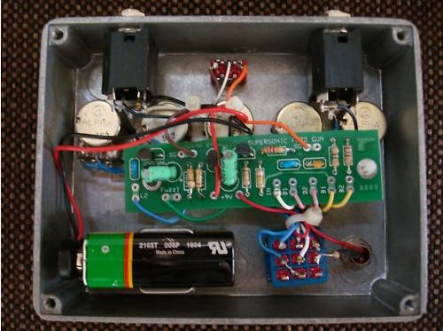 DBA Supersonic Fuzz Gun 5999d6081746