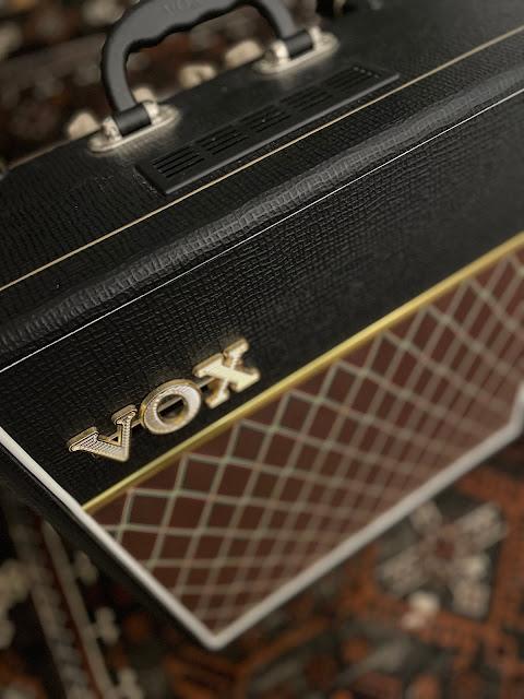 Vox AC4 C1-12 guitar amp Vox AC4 C1-12 guitar amp