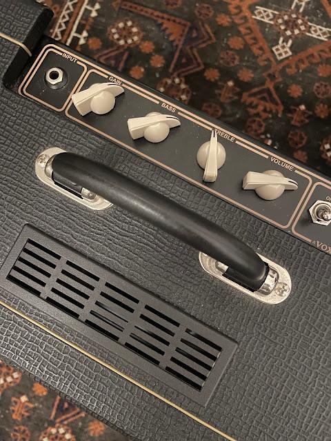 Vox AC4 C1-12 guitar amp Vox AC4 C1-12 guitar amp