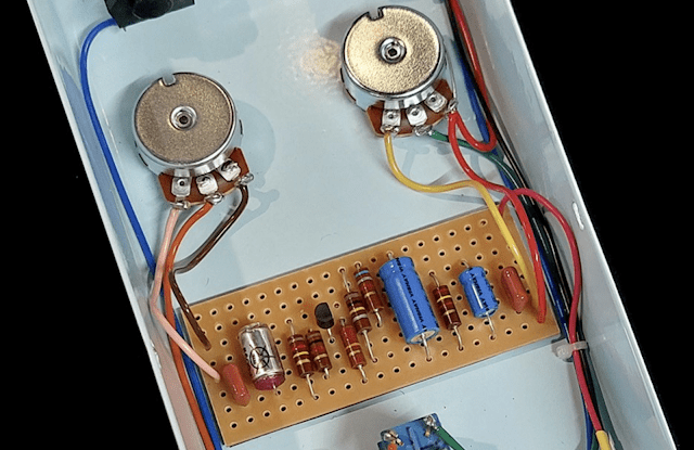 COLORSOUND TREBLE BOOSTER - STEVE WILLIAMS