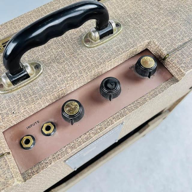 Vintage Vox AC4 top panel