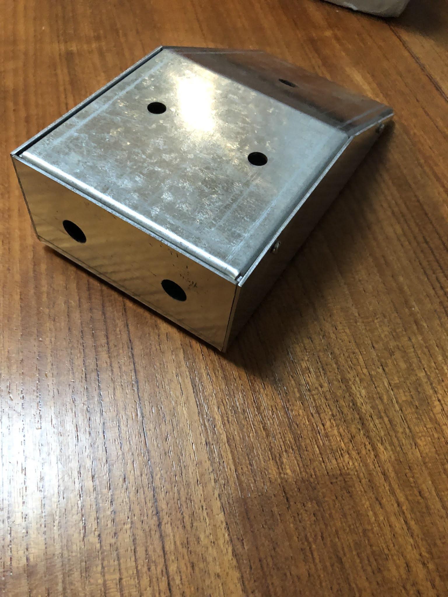 PHOTOS OF THE TONE BENDER MKI ENCLOSURE PHOTOS OF THE TONE BENDER MKI ENCLOSURE