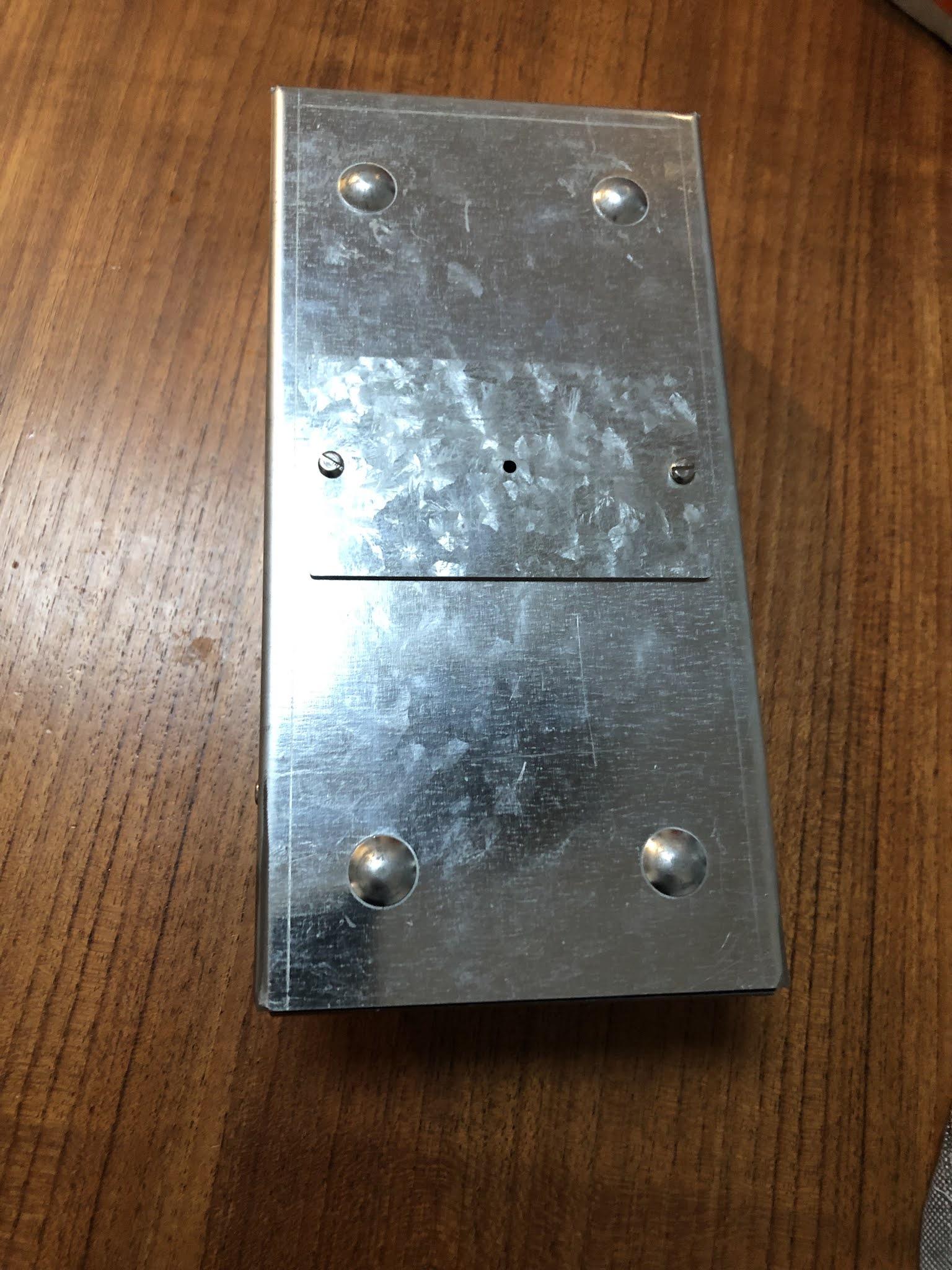 PHOTOS OF THE TONE BENDER MKI ENCLOSURE PHOTOS OF THE TONE BENDER MKI ENCLOSURE